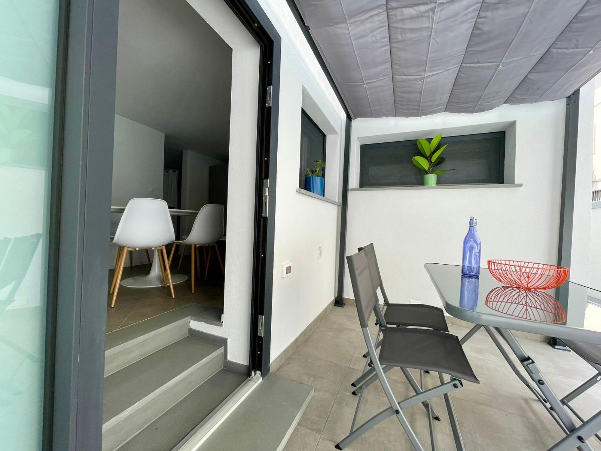 Elisa Apartments B - In Front Of The Walls Of לוקה מראה חיצוני תמונה