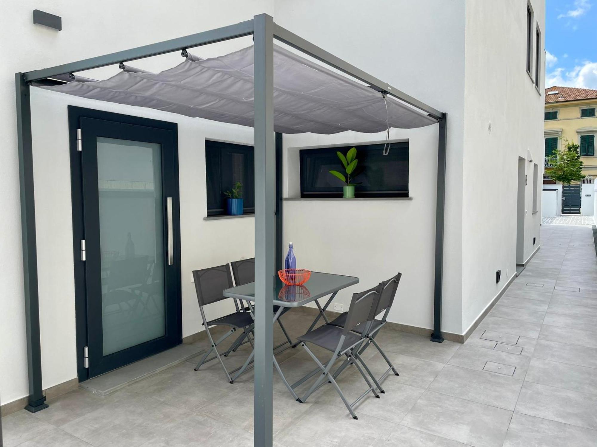Elisa Apartments B - In Front Of The Walls Of לוקה מראה חיצוני תמונה